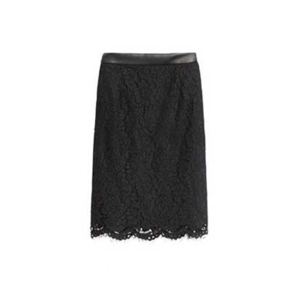 Lace skirt